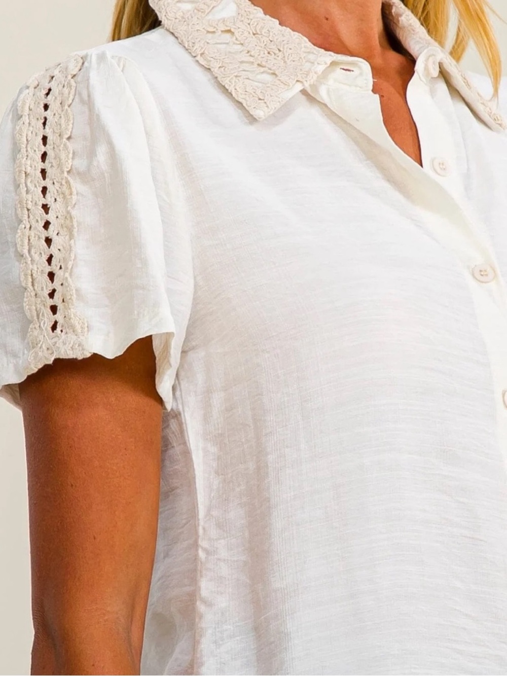 LA DIOSA Large Women's Crochet Collar/Sleeve Button-Front Top NWT